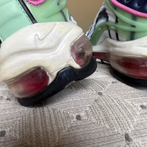 Nike Air Max Deluxe Enamel Green Running Tennis Shoe Sneakers Women 8 Athletic - Picture 10 of 16